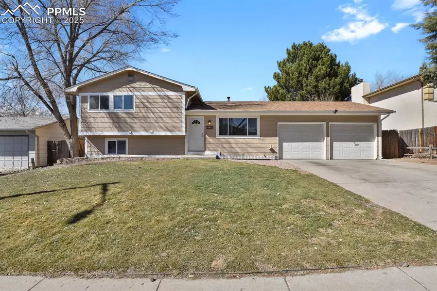 7450 Woodstock ST, Colorado Springs, CO 80911