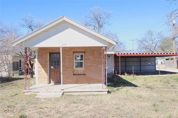 312 N 3rd Street, Clyde, TX 79510