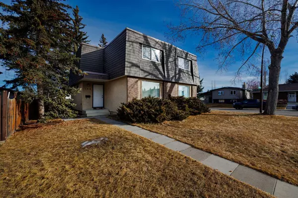 Calgary, AB T3B 4K1,142 Silvergrove RD Northwest