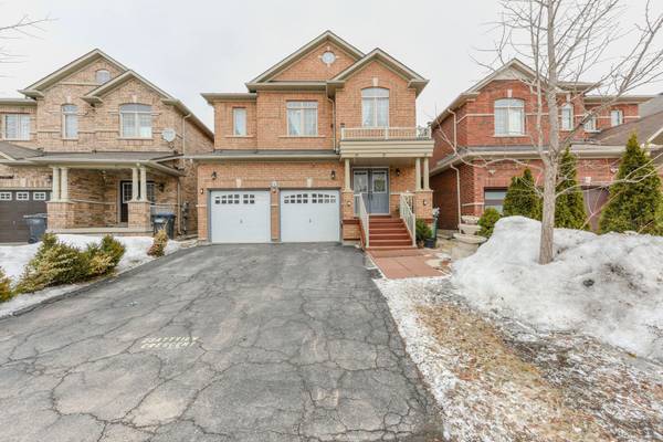 23 Attview CRES, Brampton, ON L6P 2R5