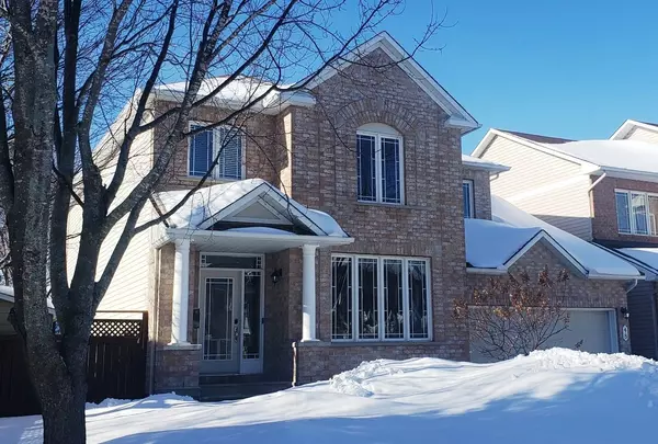 48 Portadown CRES, Kanata, ON K2W 1E8