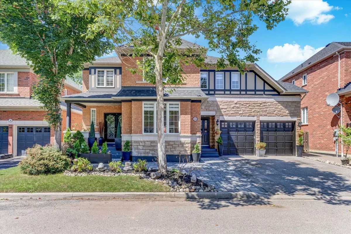 Ajax, ON L1T 0C8,33 Weston CRES