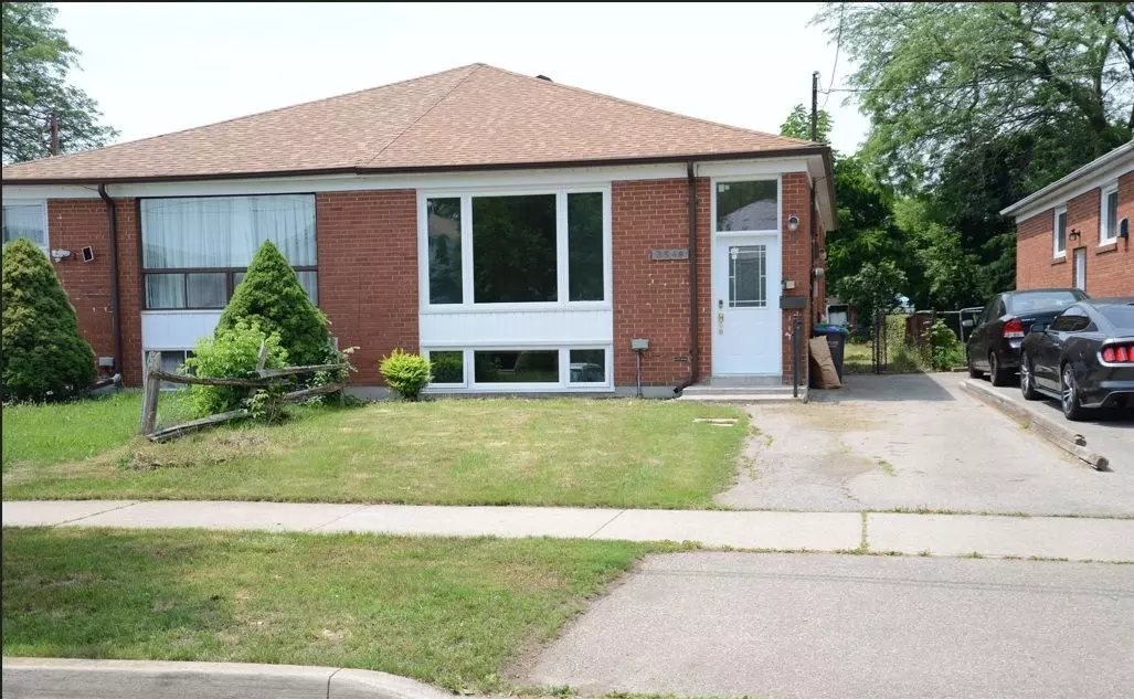 Mississauga, ON L5C 2E7,3548 Ashcroft CRES