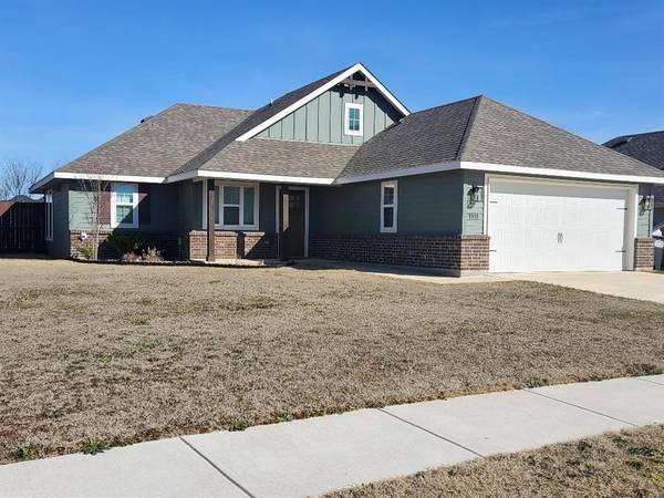 115 Mustang Drive, Lindsay, TX 76240