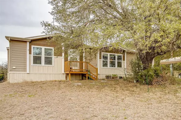 4705 Gooseberry Trail, Granbury, TX 76048