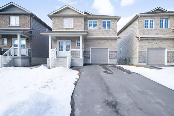 Loyalist, ON K0H 2H0,56 Brennan CRES