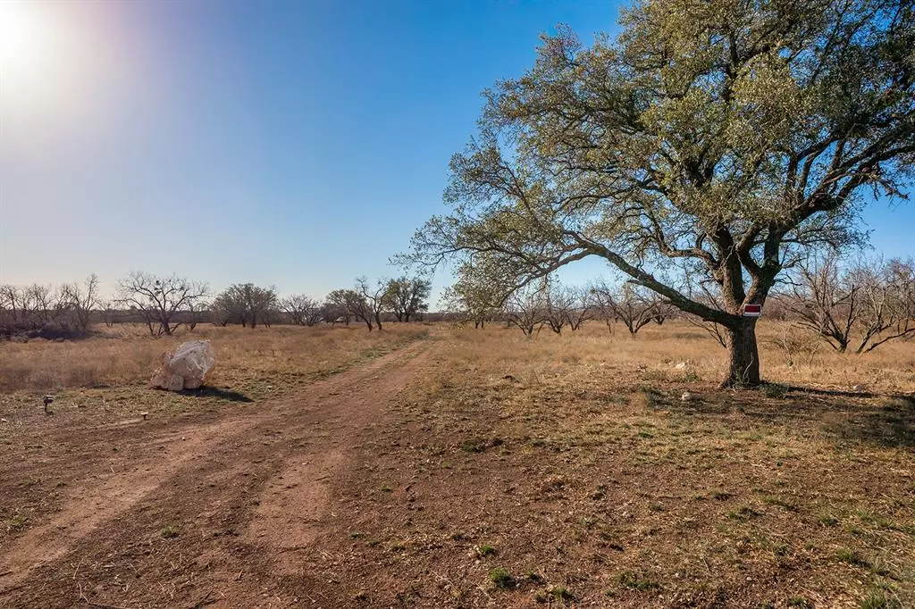 Brady, TX 76825,0000 CR 122