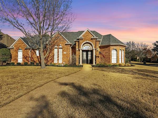 1355 Bent Trail Circle, Southlake, TX 76092