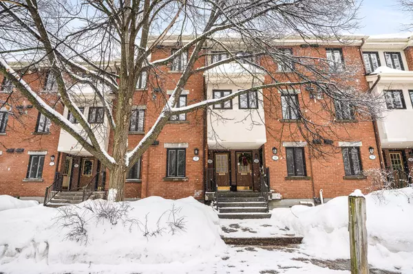 17 Blue Moon Private N/A, Manor Park - Cardinal Glen And Area, ON K1K 4K5