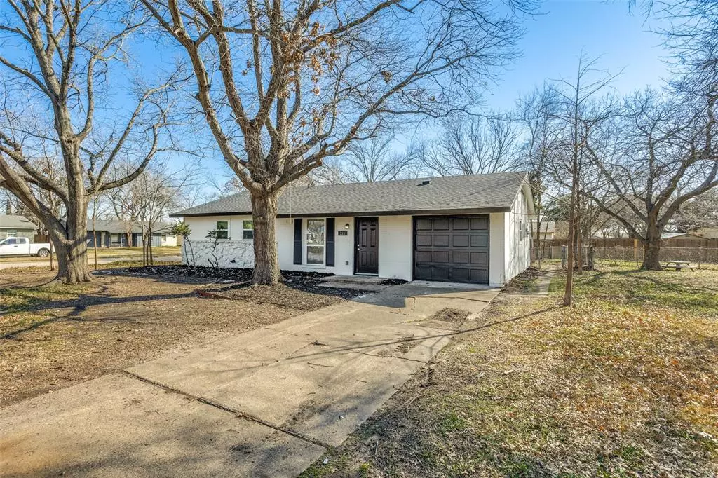 Richardson, TX 75081,211 Surf Circle