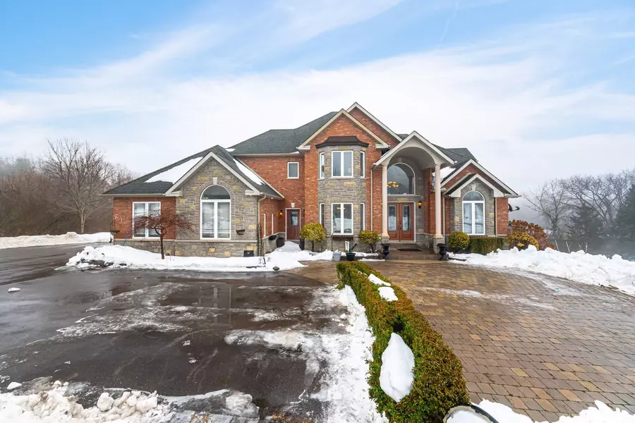 3 Valley Hill DR, Caledon, ON L7E 0B8