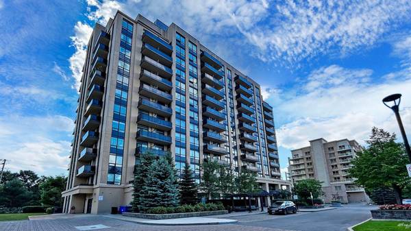 520 Steeles AVE W #107, Vaughan, ON L4J 0H2