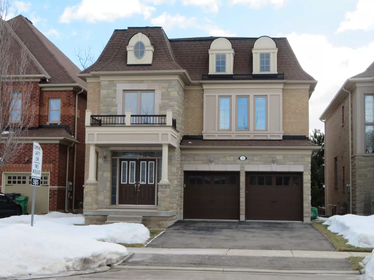 Brampton, ON L6X 0X8,5 Ingleborough DR