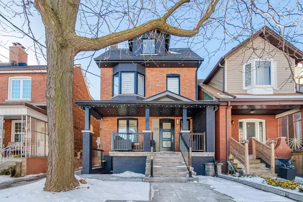 528 Brock AVE, Toronto C01, ON M6H 3N3