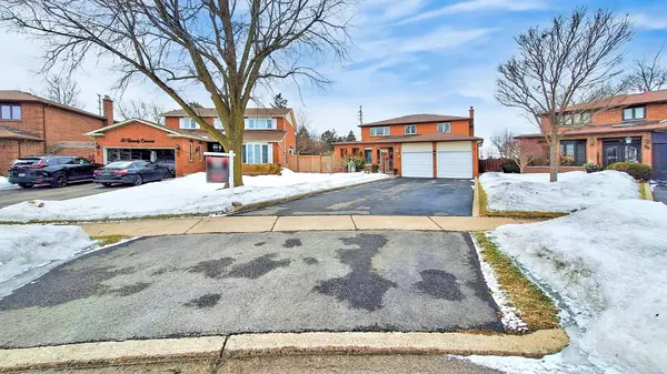 Vaughan, ON L4L 3C7,54 Brandy CRES