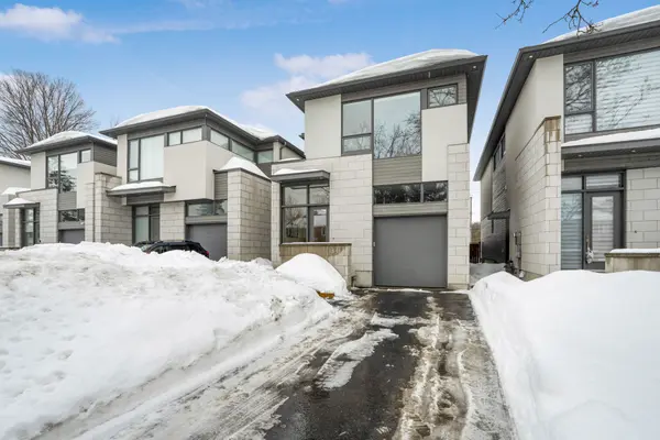 Mooneys Bay - Carleton Heights And Area, ON K2C 1R1,1341 Morley BLVD