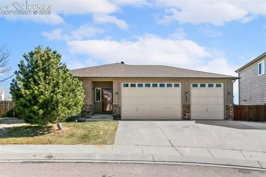 2257 Blue Fescue CT, Colorado Springs, CO 80915