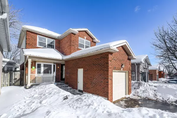 17 Wrenn BLVD, Clarington, ON L1C 4N1