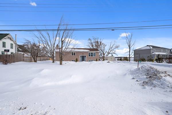 6111 Prince Of Wales DR, Manotick - Kars - Rideau Twp And Area, ON K0A 2T0