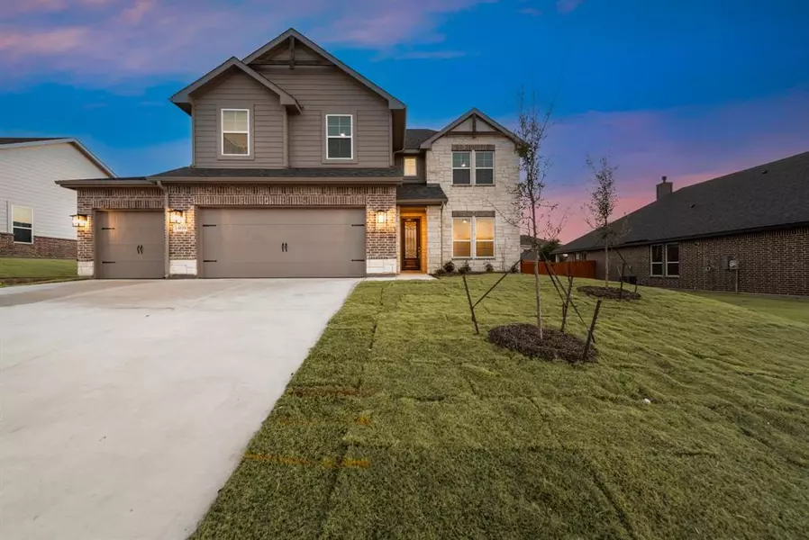 1408 Whitetail Lane, Azle, TX 76020