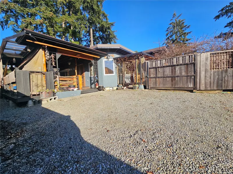 4265 Virginia Rd, Port Alberni, BC V9Y 7R1