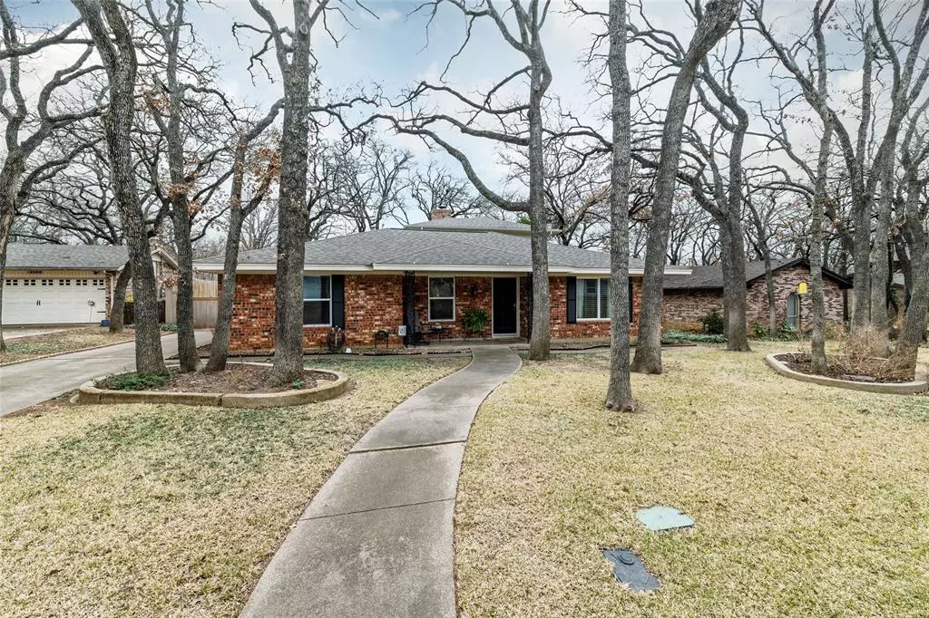 Arlington, TX 76013,3408 Somerset Drive