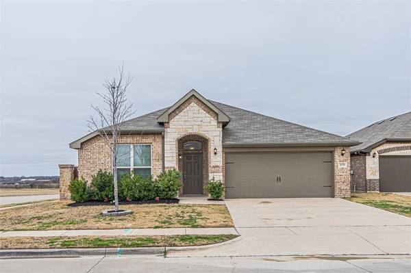 2576 Hadley Street, Weatherford, TX 76087