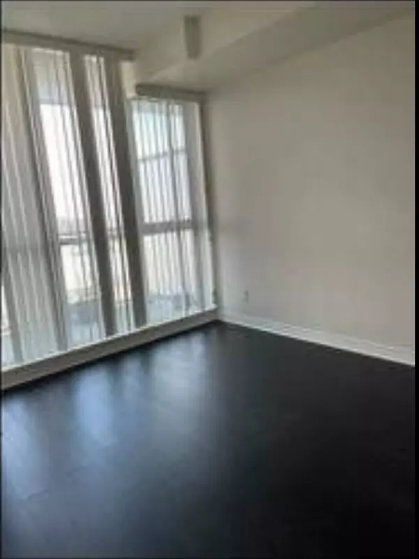 Mississauga, ON L5B 0C8,339 Rathburn RD W #2217