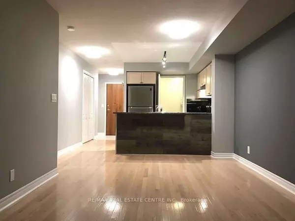 Mississauga, ON L5B 4M2,33 Elm DR W #1310