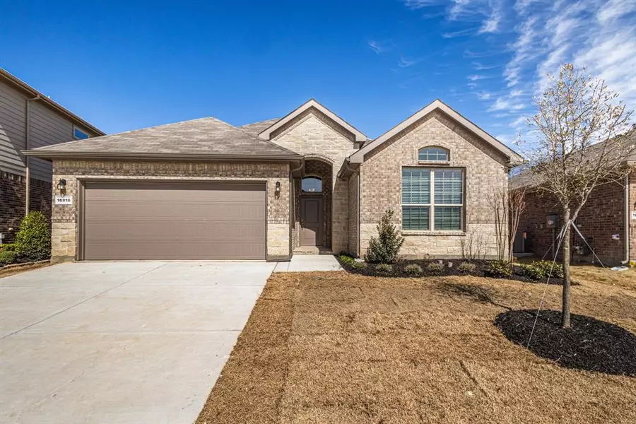 16016 Bronte Lane, Fort Worth, TX 76247