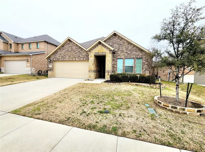 2216 Whitmore Drive, Forney, TX 75126