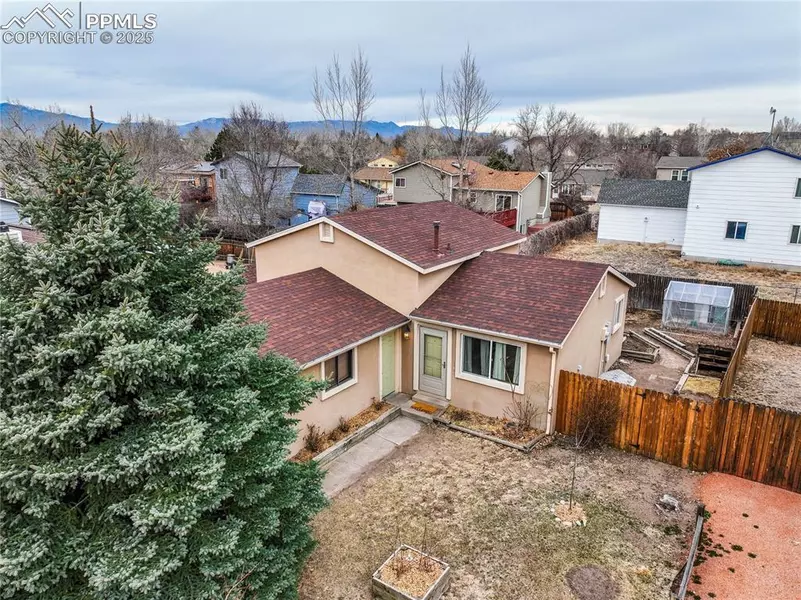 4962 Cita DR, Colorado Springs, CO 80916