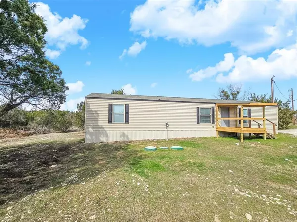 Granbury, TX 76049,153 Paula Court