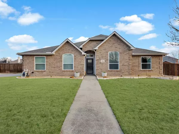 1400 Carrigan Lane, Denton, TX 76207