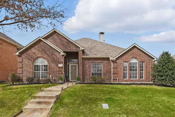 1365 Mustang Drive, Lewisville, TX 75067