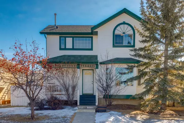 29 West Gissing RD, Cochrane, AB T4C 1L6