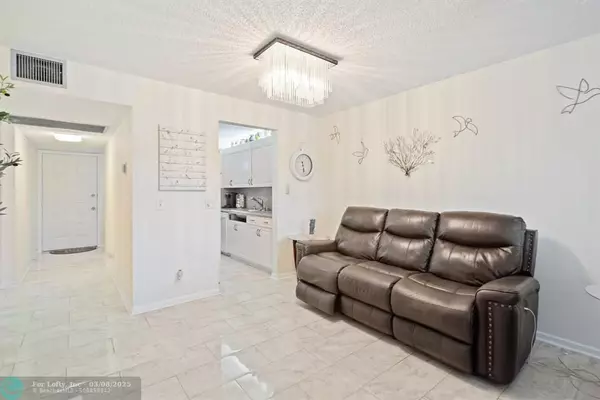 Pembroke Pines, FL 33027,1351 SW 125th Ave  #412S