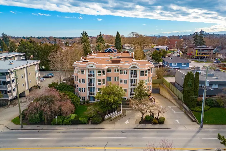 1519 Hillside Ave #305, Victoria, BC V8T 2C1