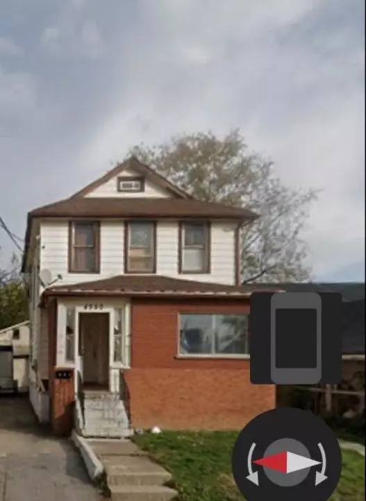 Niagara Falls, ON L2E 3V4,4550 CRYSLER AVE