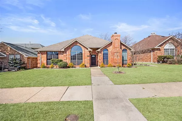 3721 Cromwell Drive, Carrollton, TX 75007