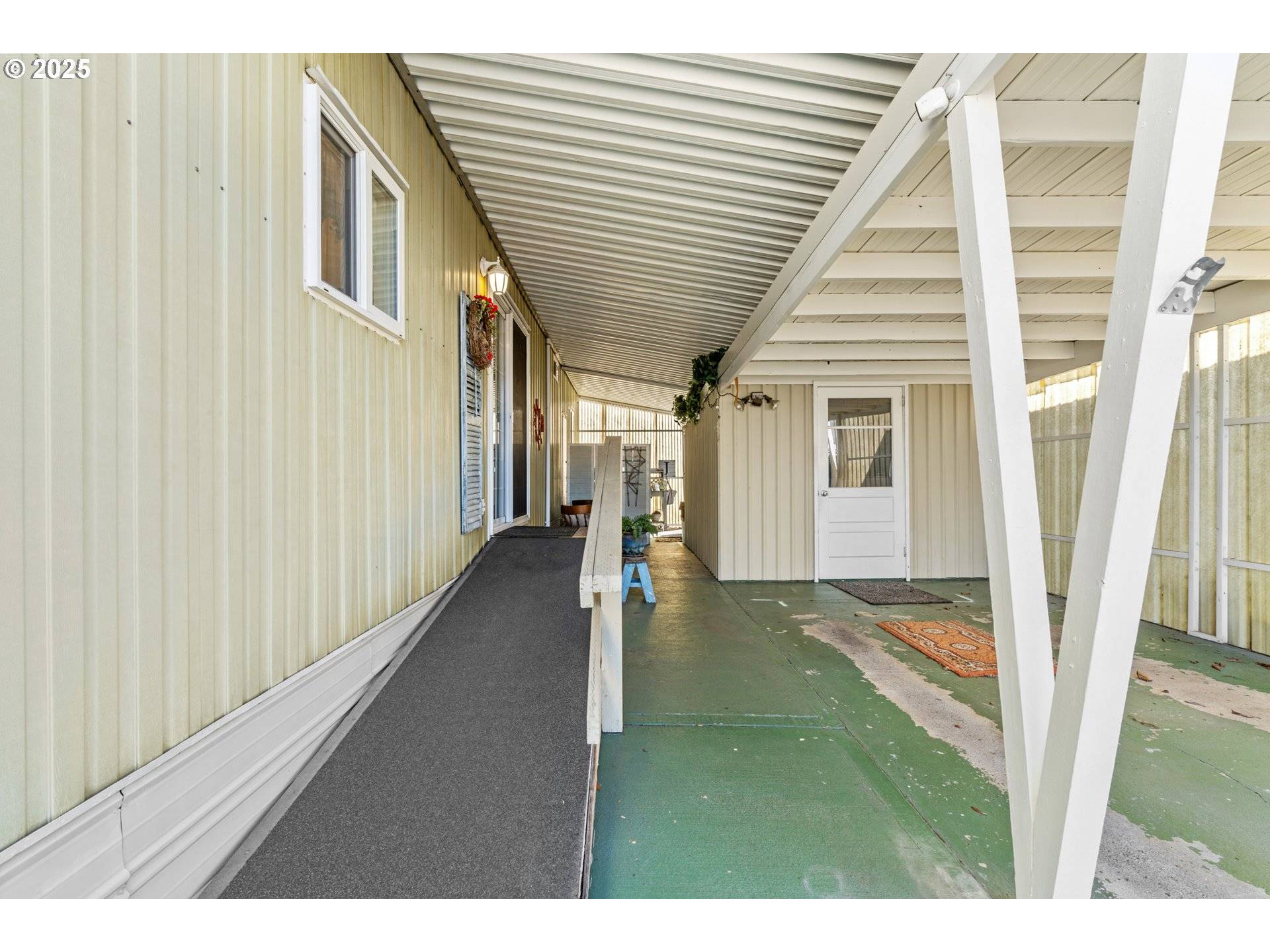 Vancouver, WA 98684,15509 SE MILL PLAIN BLVD #98