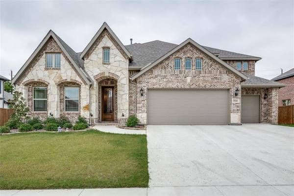 1114 Wrenwood Drive, Justin, TX 76247