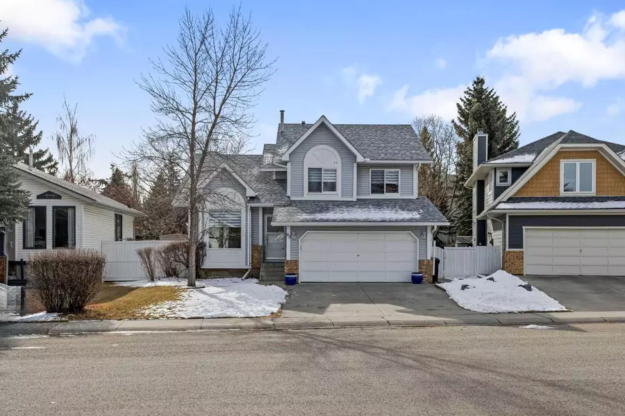 83 Scenic Hill Close NW, Calgary, AB T3L 1R3