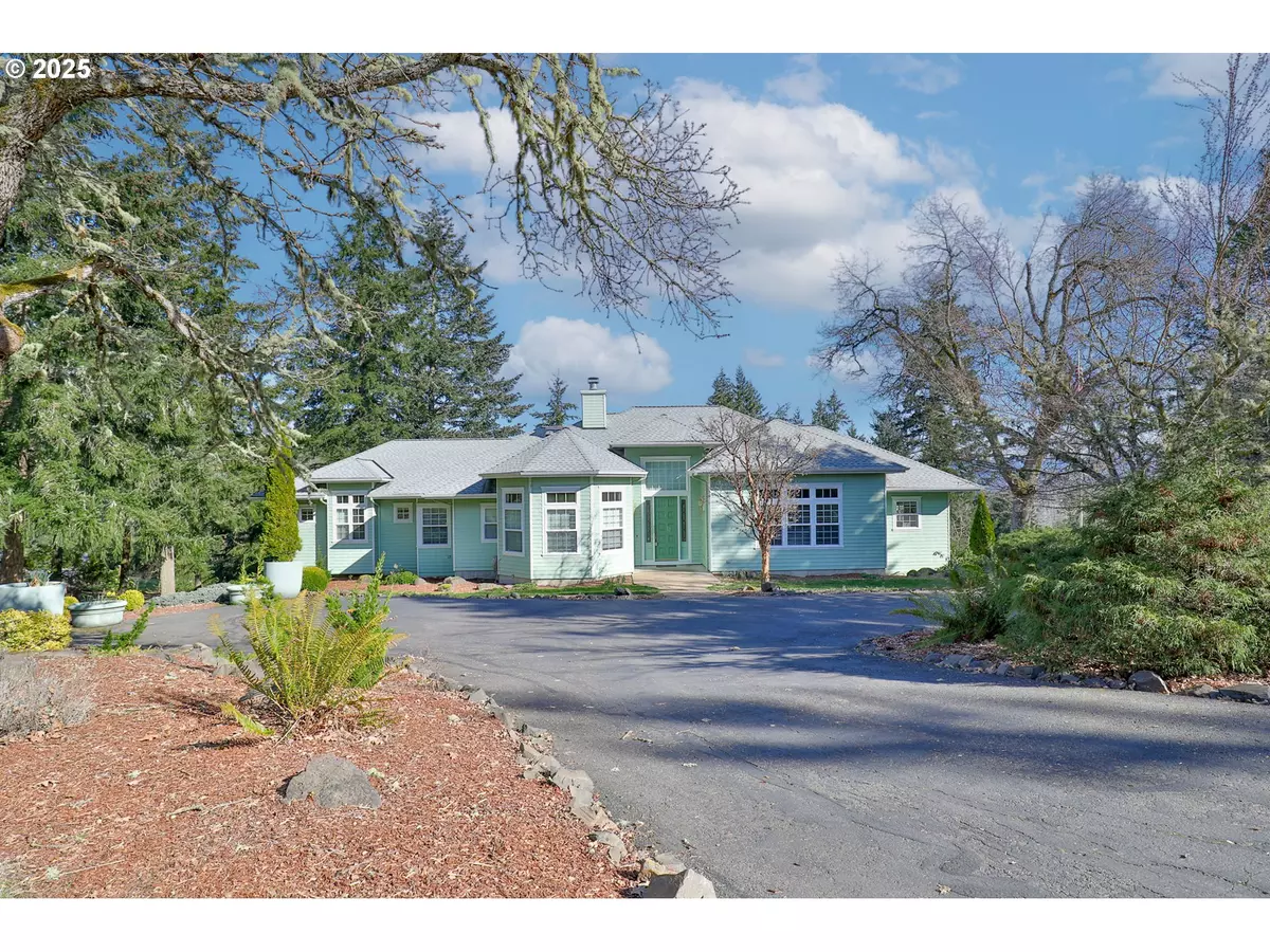 Eugene, OR 97405,85091 RIDGETOP DR