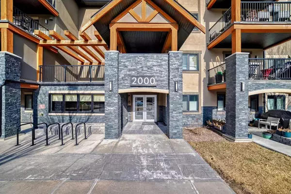 402 Kincora Glen RD Northwest #2211, Calgary, AB T3R 0V2