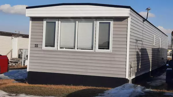 55 Greenwood Villa, Drumheller, AB T0J0Y2