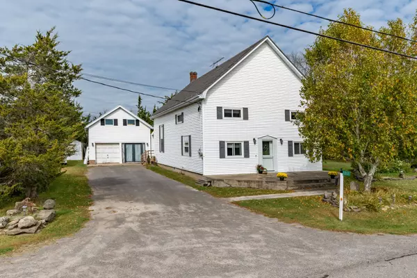 1868 County Road 14 N/A, Prince Edward County, ON K0K 1A0