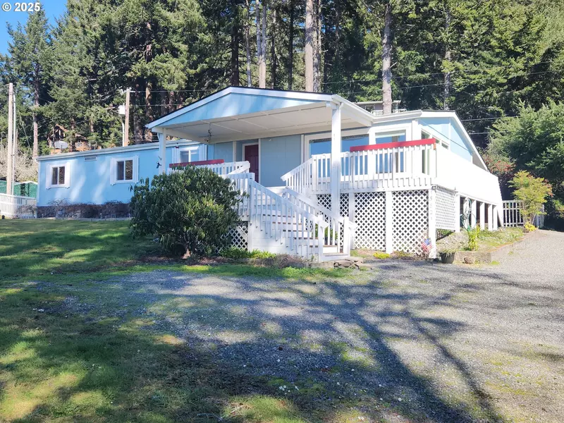 15819 HIGHWAY 101, Brookings, OR 97415