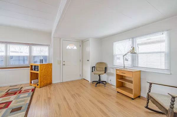 St. Catharines, ON L2S 2E5,241 St. Paul ST W #310