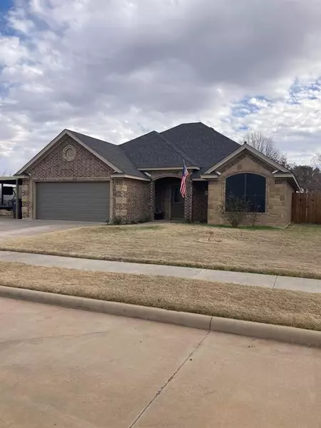 5125 Royalwood Drive, Wichita Falls, TX 76302